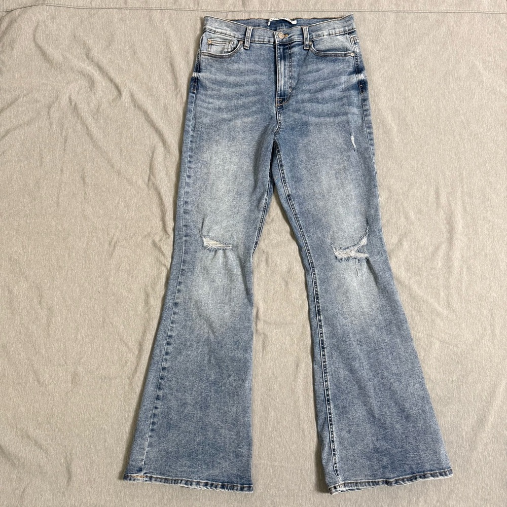 Celebrity Pink Acid Wash Flare Jeans Distressed Blue Women’s 11/30 Y2K